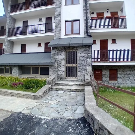Panoramic Eagle Montoso